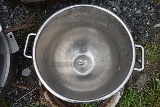 Hobart VMLH-40 Stainless Steel 40 Quart Mixing Bowl and Bowl Adapter. - Image 4 of 8