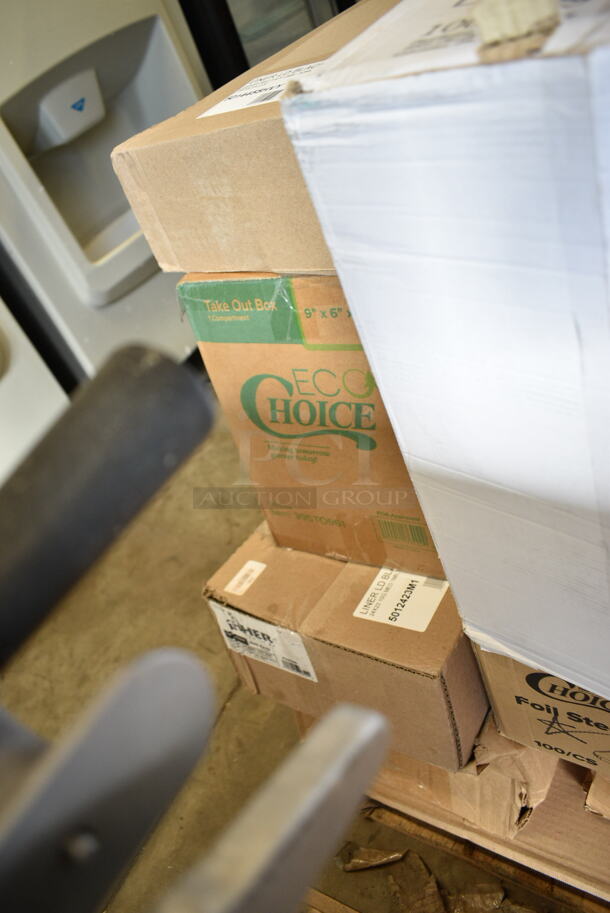 PALLET LOT of 20 BRAND NEW Boxes Including 50012W Choice 12 oz. White Poly Paper Hot Cup - 1000/Case, 394365L Noble Products Powder-Free Disposable Clear Vinyl Gloves for Foodservice - Large - 1000/Case, 795KFT44RNPE Choice 44 oz. Round Kraft PE-Lined Microwavable Take-Out Container 7 5/16" x 2 5/8" - 300/Case, 130HCUTFWR Visions Individually Wrapped White Heavy Weight Plastic Fork - 1000/Case, 2 Box 17622STPNLCL Choice 22 oz. Clear SAN Plastic Paneled Tumbler - 12/Pack, 5014455HVY Lavex Hercules 56 Gallon 2 Mil 44" x 55" Low Density Heavy-Duty BlackCan Liner / Trash Bag - 50/Case, 395TO961 EcoChoice 9" x 6" x 3" Compostable Sugarcane / Bagasse 1 Compartment Take-Out Container - 200/Case, 5012423M1 Lavex Li'l Herc 10 Gallon 1 Mil 24" x 23" Low Density Medium-Duty Black Can Liner / Trash Bag - 500/Case, Purell 5215-02 Healthy Soap. 20 Times Your Bid! - Image 9 of 12