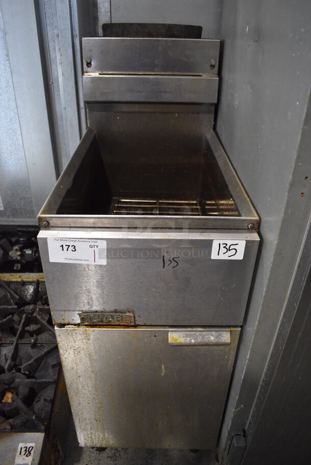 Cecilware Model FMP 40 Stainless Steel Commercial Floor Style Natural Gas Powered Deep Fat Fryer. 15.5x30x49