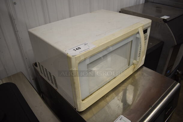 Hamilton Beach HB-P100N30AL-S3  Electric Countertop White Household Microwave Oven. 120V.  - Image 2 of 5