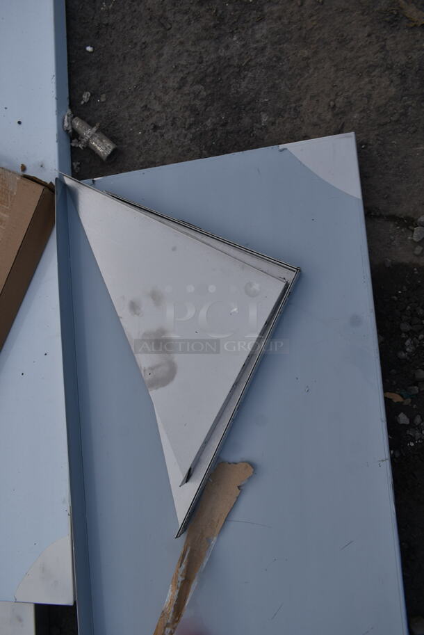 BRAND NEW SCRATCH AND DENT! Regency 16 Gauge Stainless Steel 18" x 60" Heavy Duty Wall Shelf - Image 5 of 5
