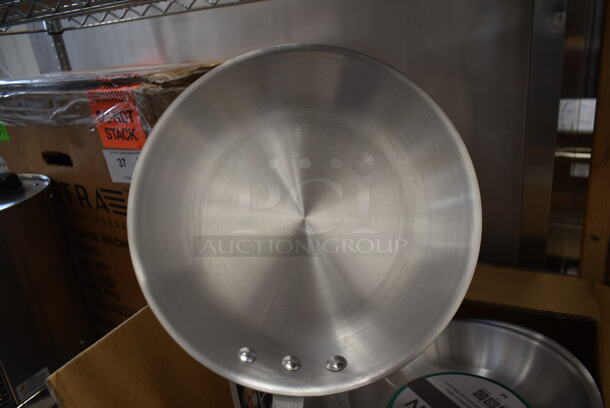 6 BRAND NEW IN BOX! Choice 10" Metal Fry Pan Skillets. 6 Times Your Bid! - Image 3 of 5