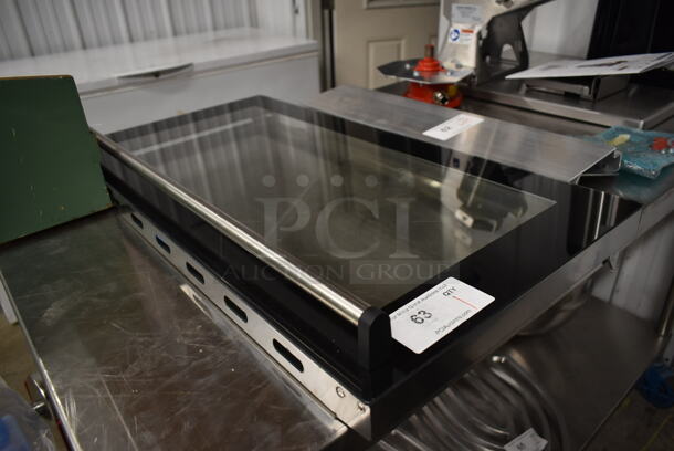 Glass Pane Door. - Image 2 of 3