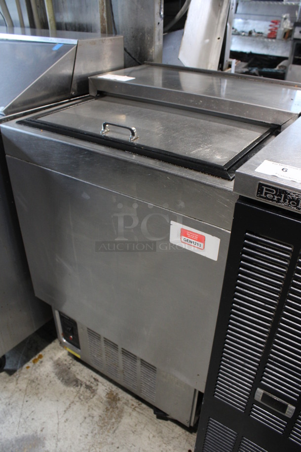 Glastender Model MF24-SF2 Stainless Steel Commercial Back Bar Glass Chiller Cooler w/ Sliding Lid on Commercial Casters. 115 Volts, 1 Phase. 24x24x38. Tested and Working! - Image 4 of 7