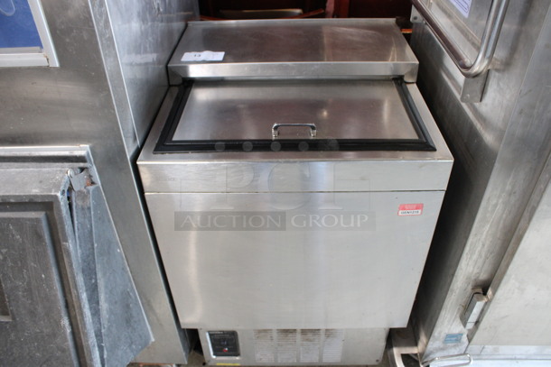 Glastender Model MF24-SF2 Stainless Steel Commercial Back Bar Glass Chiller Cooler w/ Sliding Lid on Commercial Casters. 115 Volts, 1 Phase. 24x24x38. Tested and Working! - Image 1 of 7