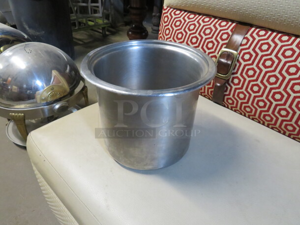 One Bon Chef Stainless Steel Bain Marie. 11X9 - Image 1 of 3