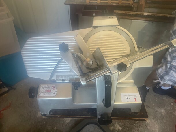 Working! Univex Max  Commercial Heavy Duty Meat Slicer NSF 115 Volt Tested and Working!
