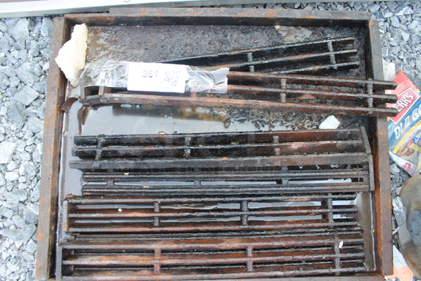 Metal Charbroiler Grill Grates and Drip Tray. - Image 3 of 3