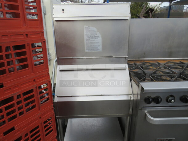 One SS Carter Hoffman Chip Warmer, With Under Shelf, On Casters. Model# CW4. 30X28X64. WORKING WHEN REMOVED. - Image 1 of 4