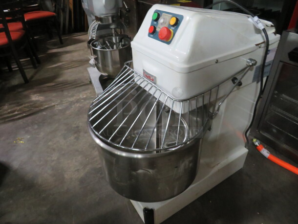 One Estella 40 Quart Spiral Dough Mixer. 240 Volt. WORKING WHEN REMOVED.  #348SM40.  - Image 2 of 3