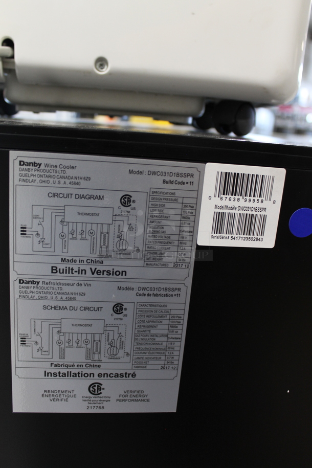 BRAND NEW SCRATCH AND DENT! Danby DWC031D1BSSPR Silhouette 15" Built In 28 Bottle Wine Cooler Merchandiser. 115 Volts, 1 Phase. Tested and Working! - Image 3 of 3