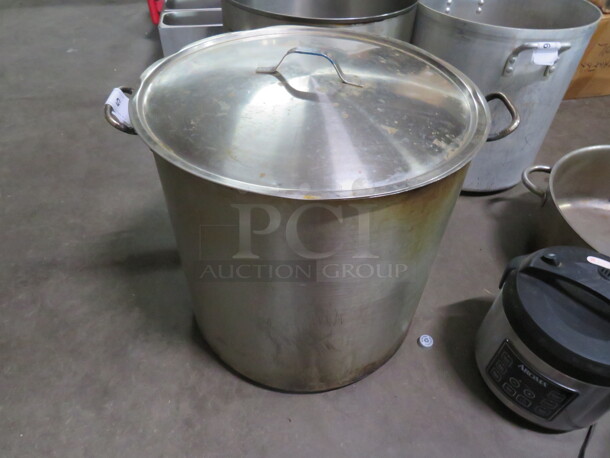 One Stainless Steel Stock Pot With Lid. 20.5X20 - Image 1 of 1