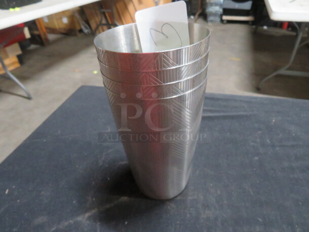 Stainless Steel  Mixing Glass. 3XBID - Image 1 of 1