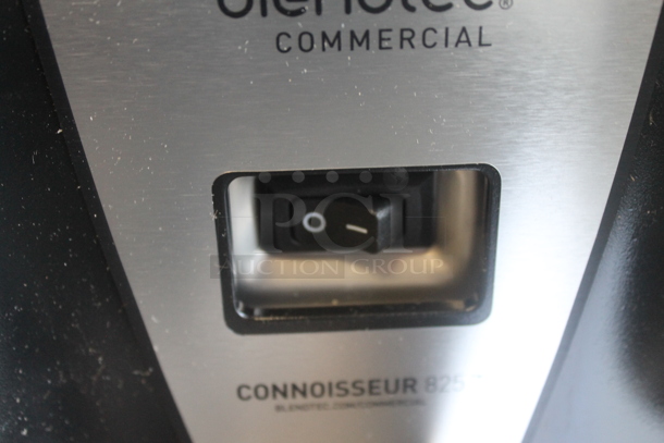 BRAND NEW! Blendtec ICB5/ABC5 Connoisseur 825 with Sound Enclosure and 90 oz. WildSide+ Jar. 120 Volts, 1 Phase. Unit Has Only Been Used a Few Times! Tested and Working!
 - Image 5 of 6