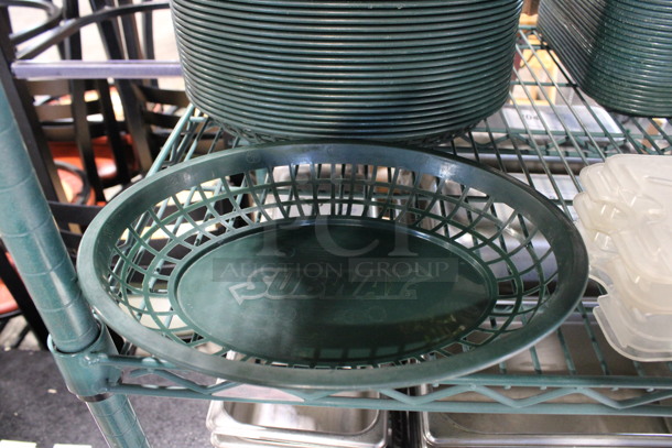 26 Green Poly Oval Food Trays. 12x9.5x2. 26 Times Your Bid! - Image 2 of 3