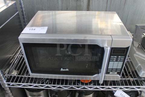 Avanti MO7003SST Countertop Microwave Oven. 120 Volts, 1 Phase. 
