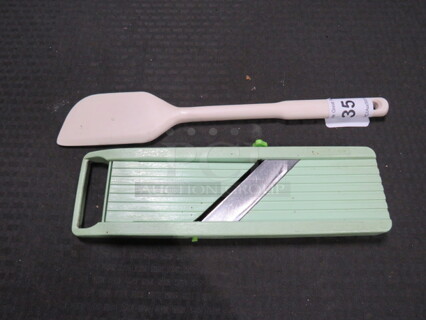 Assorted Utensil. 2XBID