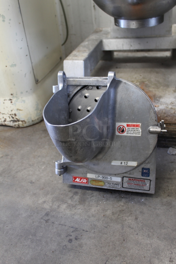 2020 Omcan SP300A Metal Commercial Floor Style Planetary Dough Mixer w/ Mixing Bowl, Bowl Guard, Pelican Head, Whisk, Paddle and Dough Hook Attachments. 110 Volts, 1 Phase. Cannot Test - Unit Needs New Plug - Image 8 of 10