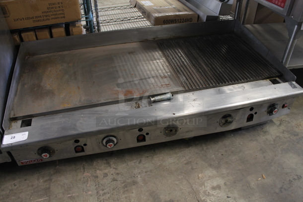 Vulcan 960RX-GRVAAA Stainless Steel Commercial Countertop Natural Gas Powered Flat Top Griddle w/ Right Side Grill. 
