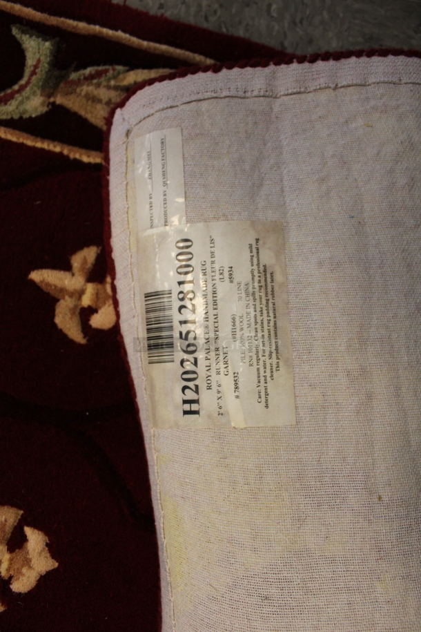 SPECIAL EDITION! Royal Palace Fleur De Lis 2'6" x 9'6" Handmade Runner - Image 8 of 8