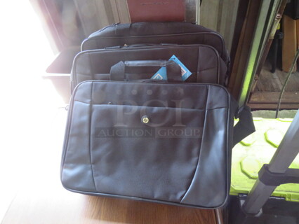 NEW HP Computer Carry Bag With Shoulder Strap. 4XBID