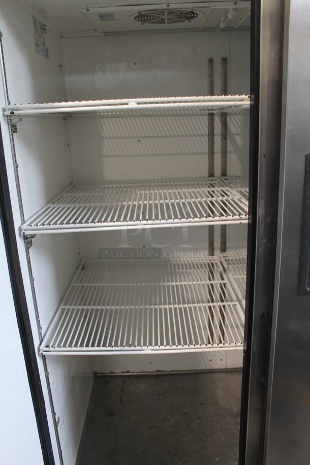 2012 True TG2R-2S ENERGY STAR Stainless Steel Commercial 2 Door Reach In Cooler w/ Poly Coated Racks on Commercial Casters. 115 Volts, 1 Phase. Tested and Powers On But Does Not Get Cold - Image 7 of 11