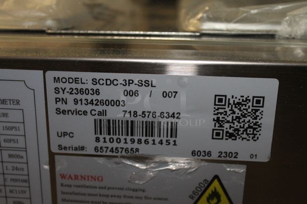 BRAND NEW SCRATCH AND DENT! KoolMore SCDC-3P-SSL Stainless Steel Commercial Countertop Refrigerated Rail w/ 3 Drop In Bins and Glass Sneeze Guard. 115 Volts, 1 Phase. Tested and Working! - Image 10 of 12