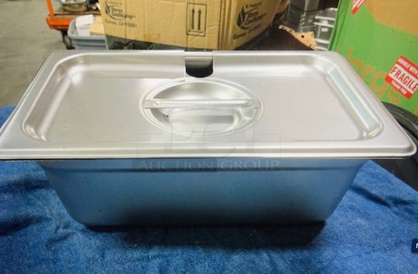 NEW 1/4 Size 4 Inch Deep Hotel Pan With Lid. 2XBID