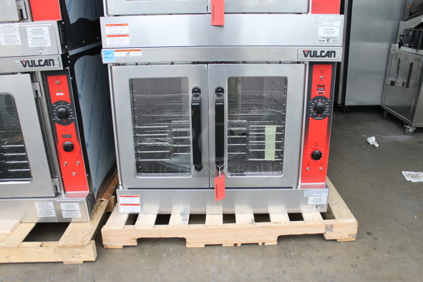 2 BRAND NEW SCRATCH AND DENT! Vulcan VC4GD-11D150K ENERGY STAR Stainless Steel Commercial Natural Gas Powered Full Size Convection Oven w/ View Through Doors, Metal Oven Racks and Thermostatic Controls. 2 Times Your Bid!
 - Image 3 of 12