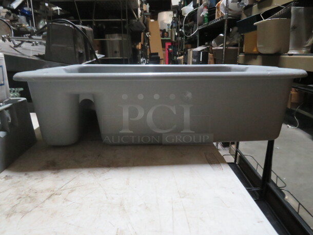One Bussing Tub. - Image 1 of 1