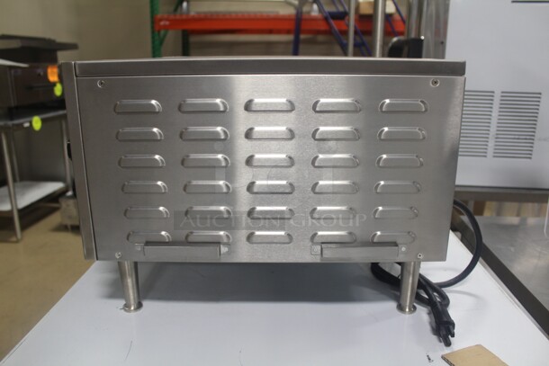 NEW! Waring Model WPO500 Commercial Stainless Steel Countertop Pizza Oven. 27x25x15.5. 120V/60Hz.  - Image 3 of 6