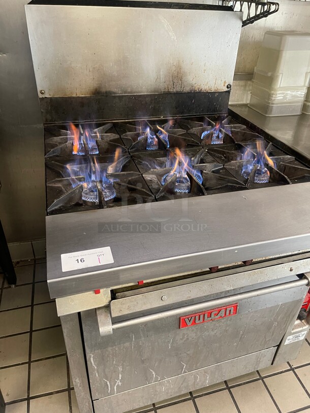 Working! Vulcan Commercial Heavy Duty 6 Burner 36 inch Range with Standard Oven - 198,000 BTU Natural Gas With One Shelf NSF Tested and Working! - Image 3 of 9