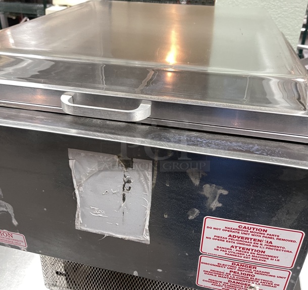Beverage Air Commercial Drop in cooler 115 Volt Tested and Working - Image 8 of 12