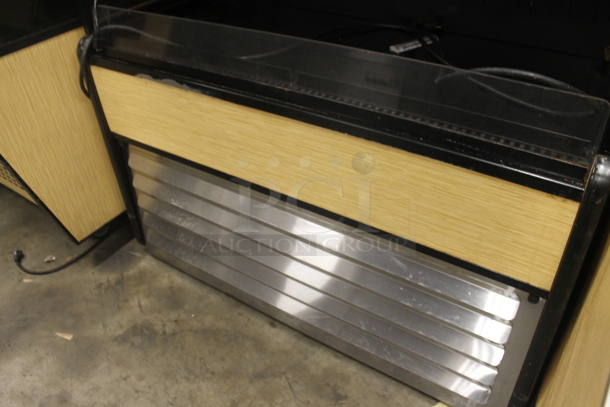 Structural Concepts Oasis B42EW Metal Commercial Floor Style Open Grab N Go Merchandiser w/ Metal Shelves. 120 Volts, 1 Phase. Tested and Working! - Image 4 of 6