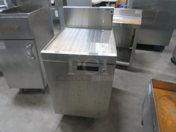 One Krowne Stainless Steel Under Bar 1 Door Drain Table With 1 Shelf. Model# KR18-SD18. 18X24X37