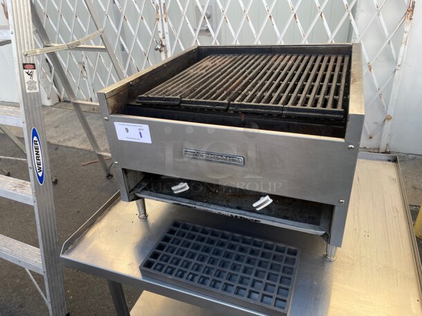 Nice! American Range Commercial Char broiler Natural Gas NSF Tested and Working! 24x24x18 - Image 7 of 8