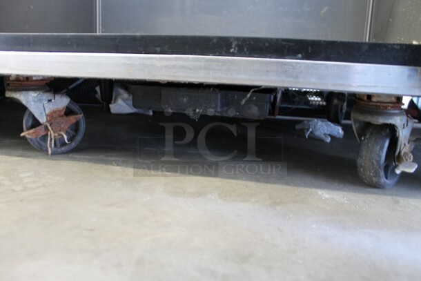 Turbo Air MST-28-12 Stainless Steel Commercial Sandwich Salad Prep Table Bain Marie Mega Top on Commercial Casters. 115 Volts, 1 Phase. Tested and Working! - Image 4 of 5