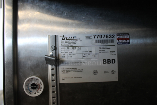 2013 True TS-23G-LD Stainless Steel Commercial Single Door Cooler Merchandiser w/ Poly Coated Racks. 115 Volts, 1 Phase. Tested and Working! - Image 9 of 9
