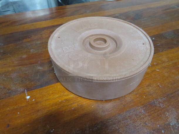 One Tortilla Keeper. - Image 1 of 1