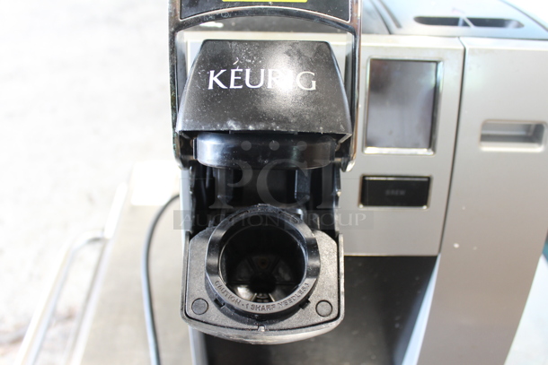 IN ORIGINAL BOX! Keurig K150 Countertop Single Cup Coffee Machine. 120 Volts, 1 Phase. - Image 5 of 7