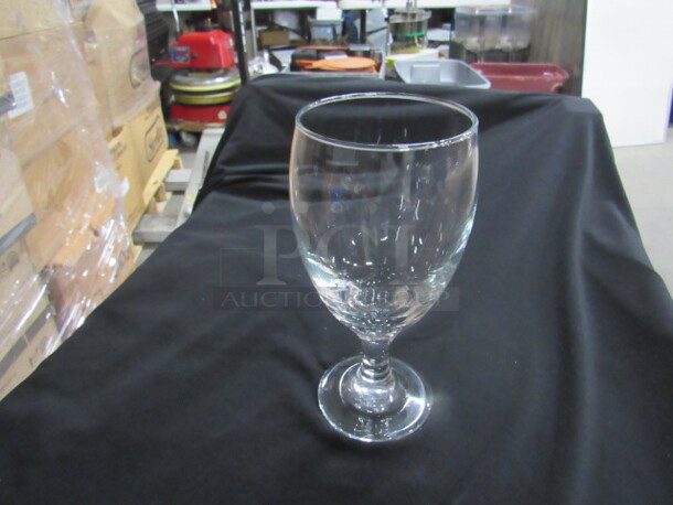 Water Goblet. 12XBID