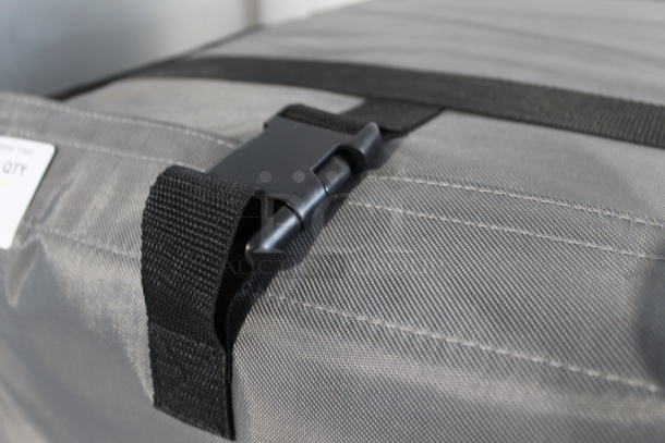 BRAND NEW! Rubbermaid ProServe Gray Poly Insulated Food Carrying Case w/ Insert. - Image 2 of 4