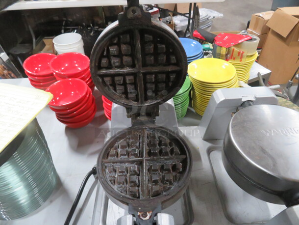 One Waring Commercial Dual Belgian Waffle Maker. #WW250X. 120 Volt. 2400 Watt. 21X17X9.5. $915.00. - Image 2 of 4