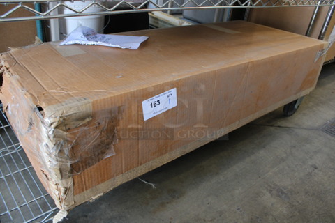 BRAND NEW IN BOX! Deluxe 30" 4 Tier Rack.