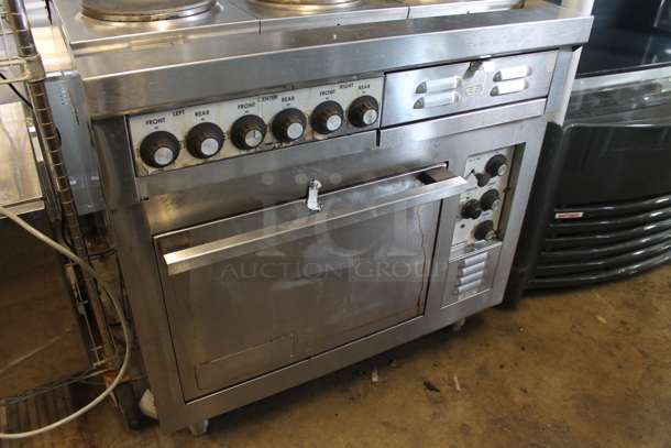 DO36L-208VT Stainless Steel Commercial Electric Powered 6 Burner Hot Plate Range w/ Oven and Over Shelf. 208 Volts.  - Image 4 of 7