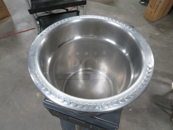 One Vollrath 7 Quart Stainless Steel Soup Pot, With Embossed Rim. #82300-10. - Image 2 of 2