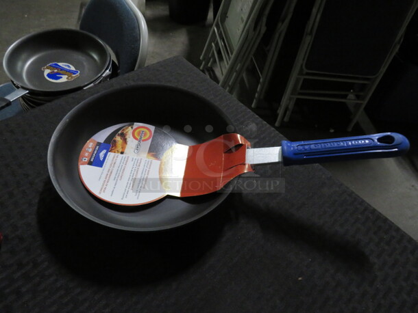 One NEW Vollrath 7 Inch  Saute Pan With Gator Grip Handle. #H4008 - Image 1 of 1