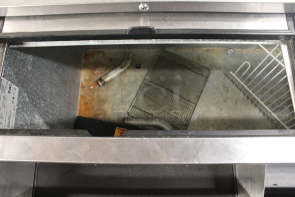 2012 True TD-65-24 Commercial Stainless Steel Bottle Cooler. 115V, 1 Phase. Tested and Working! - Image 4 of 6