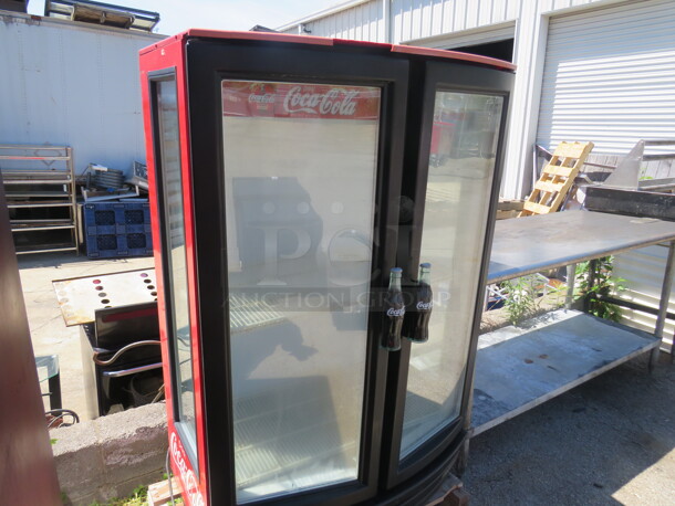 One Beverage Air 2 Door Glass Display  Cooler With 2 Racks. Working Not Cold. 115 Volt. Model# MM14GE. 37X24X56 - Image 5 of 5