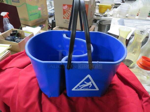 One NEW Mop/Cleaning Bucket